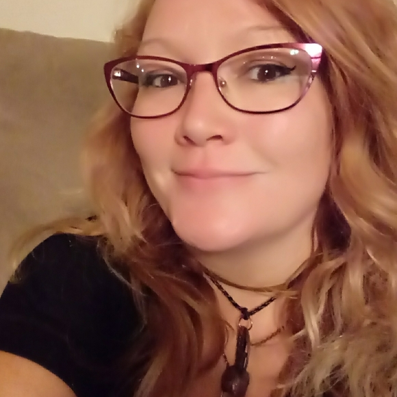 Jenny's closet - Picture 2 of 7